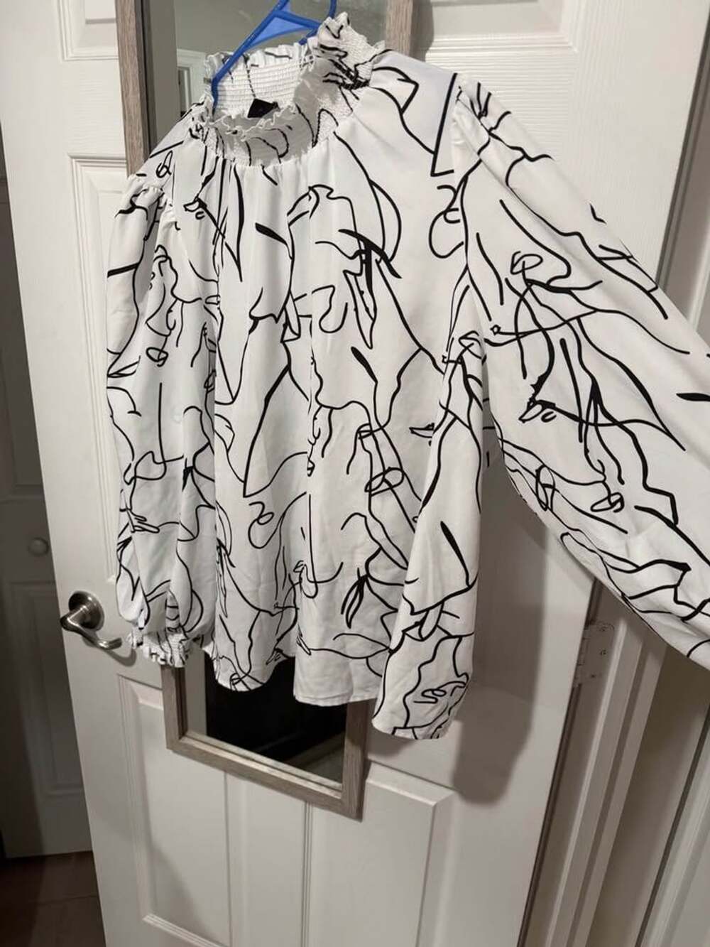 SHEIN Curve 3XL Abstract Line Art Blouse
